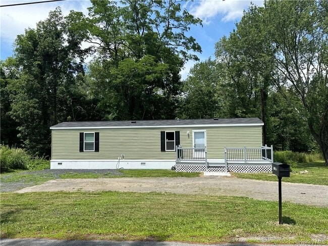 Building Photo - 735 Dosen Rd