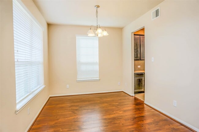 Building Photo - 25018 Tancy Ranch Ct