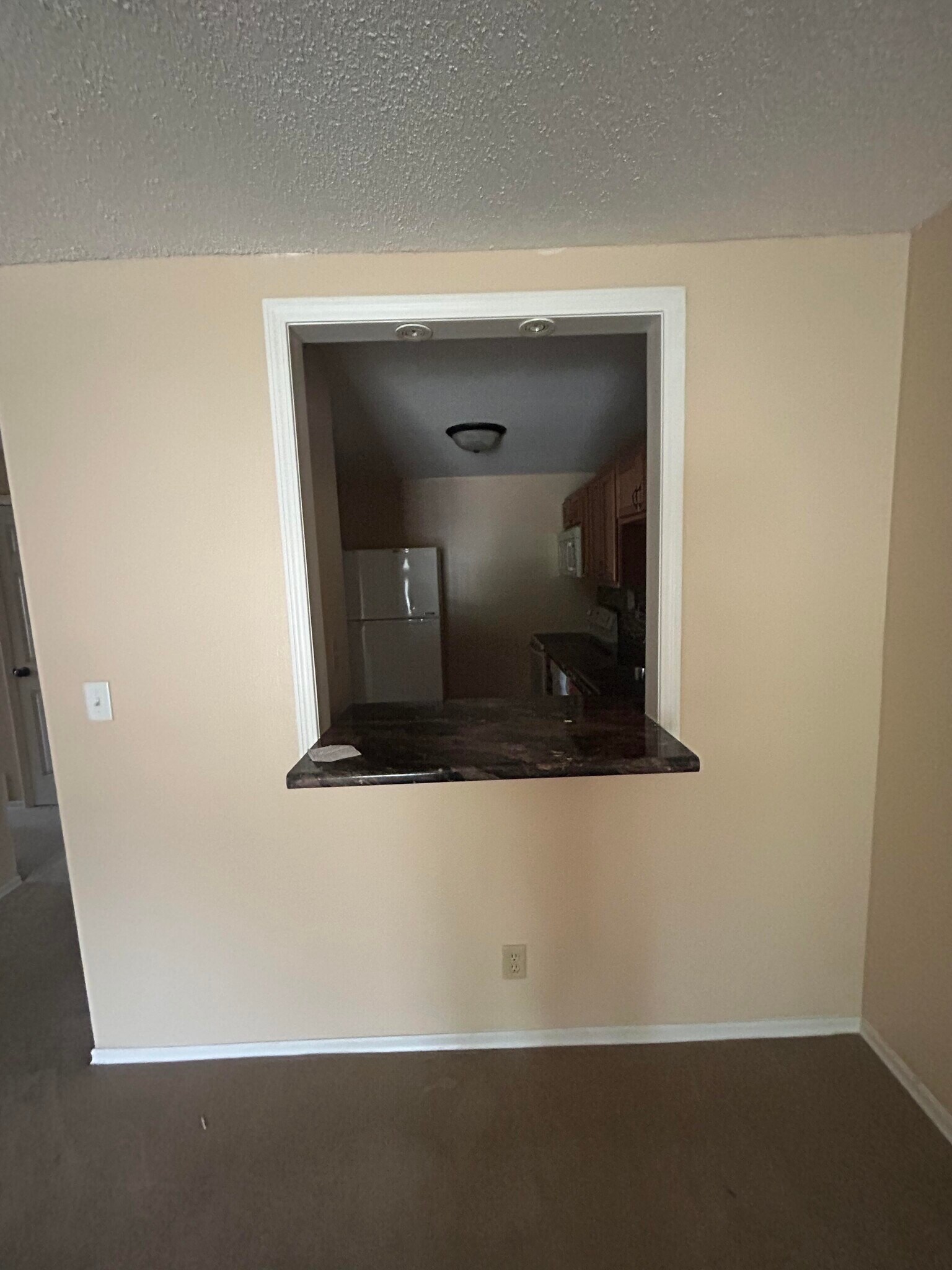 Building Photo - 1233 Guelbreth Ln