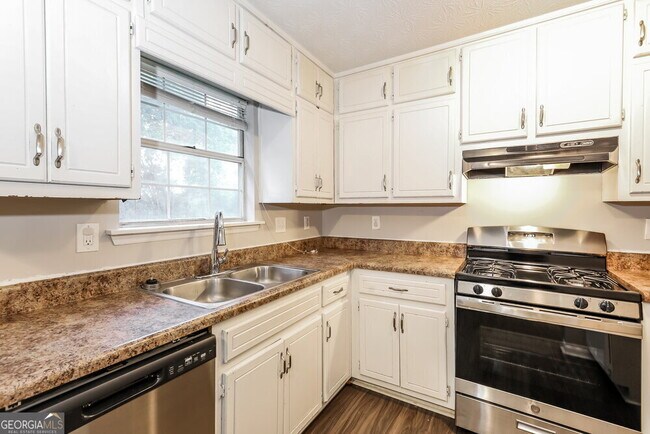 Building Photo - 3693 Ashbill Ct