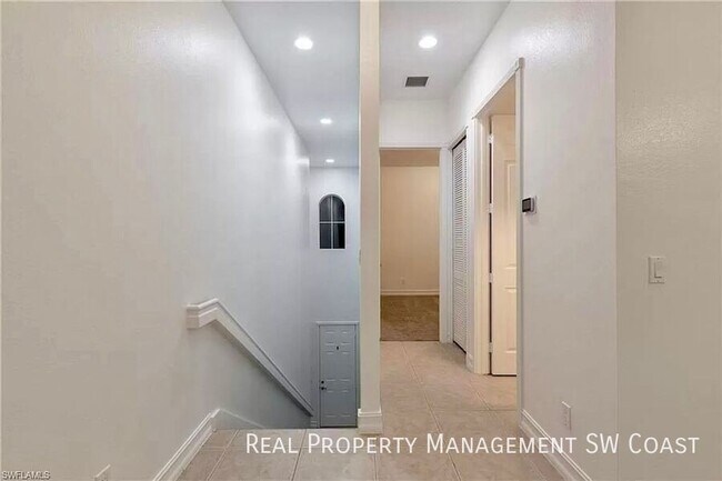 Building Photo - 7210 Bergamo Way