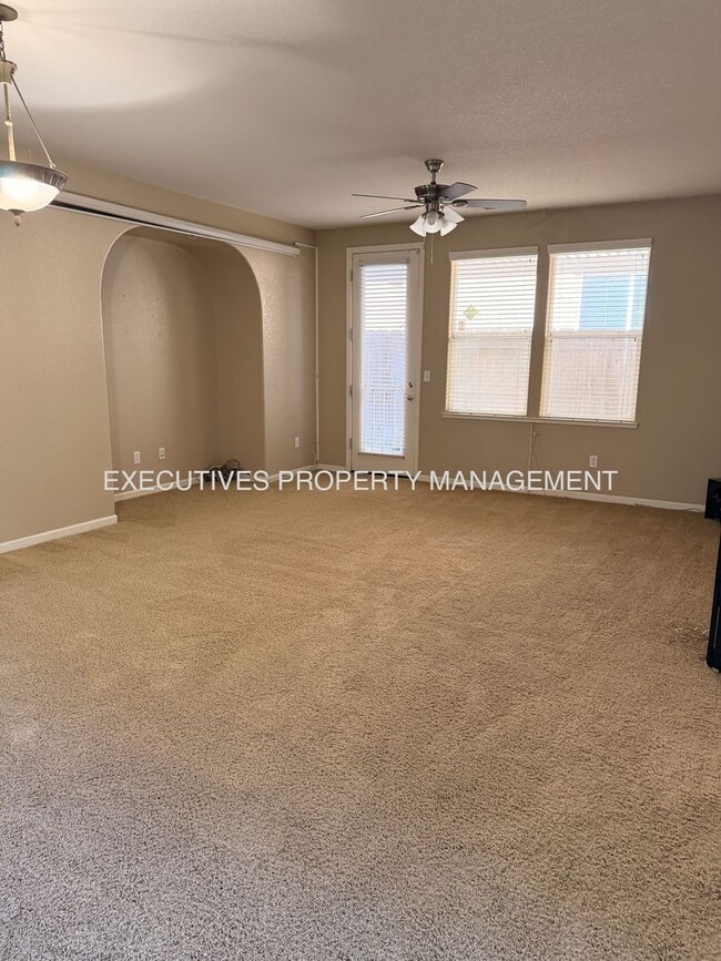 Building Photo - 3895 Bethpage St