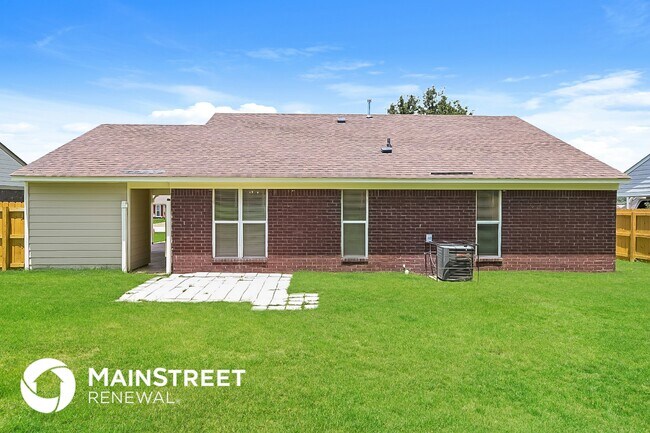 Building Photo - 4223 Highgate Dr
