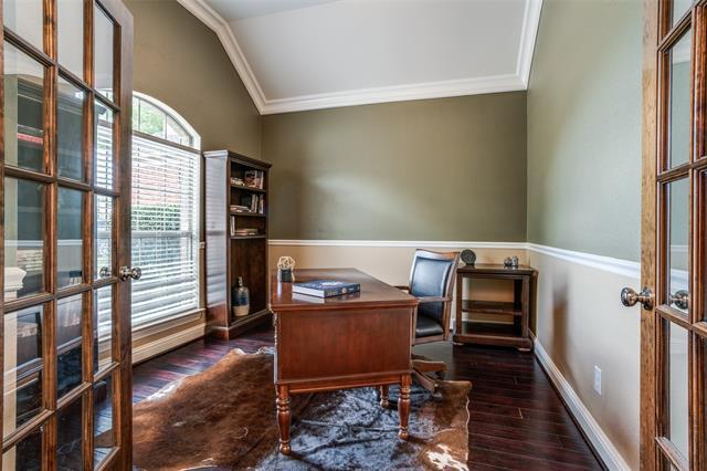 Building Photo - 861 Wind Brook Ln