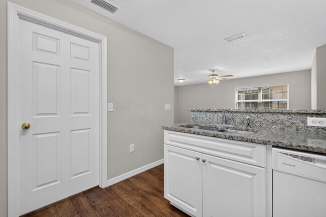 Building Photo - 1307 Wood Duck Ln
