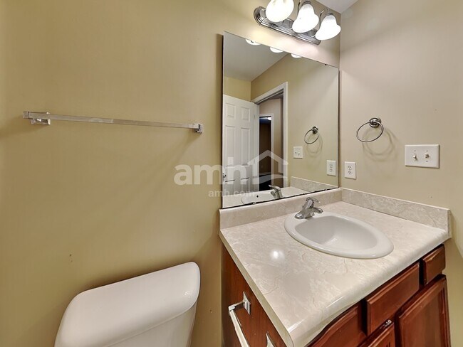 Building Photo - 906 Reedy Way