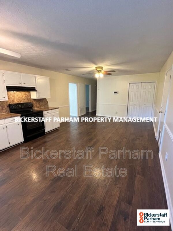 Building Photo - 3902 Leisure Ave