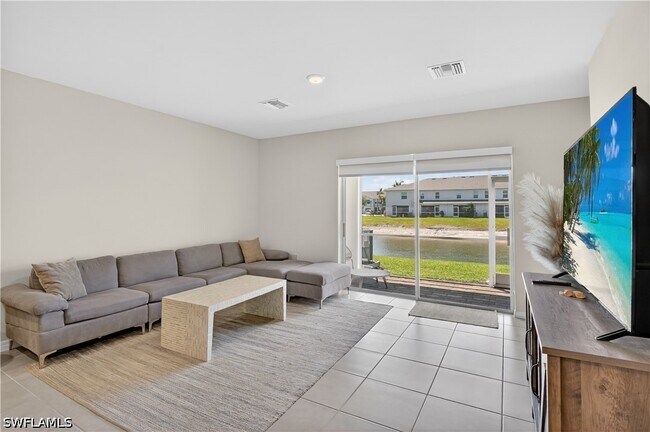 Building Photo - 15396 Wildflower Cir