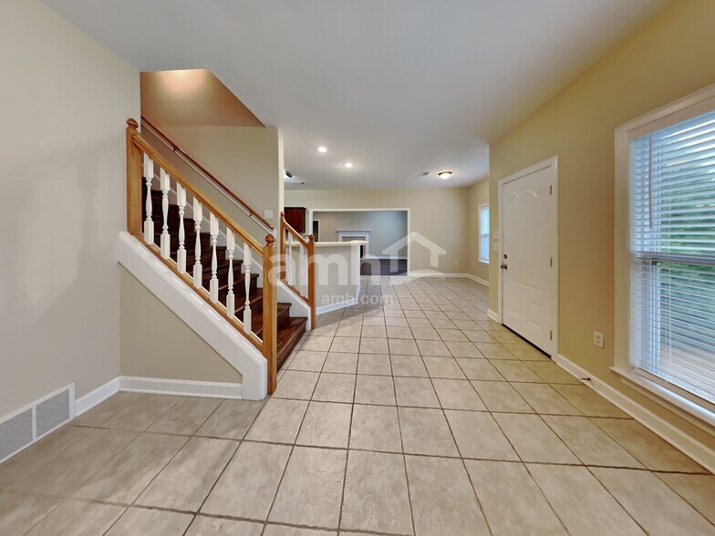 Building Photo - 1166 Havenwood Dr