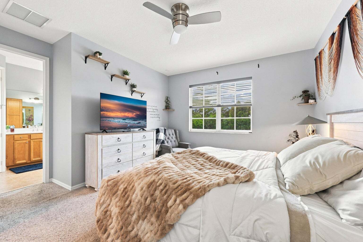 Building Photo - 4585 Tara Cove Way