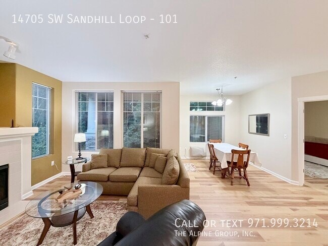 Building Photo - 14705 SW Sandhill Loop