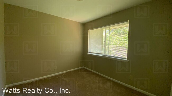 Building Photo - 373 Mooney Rd