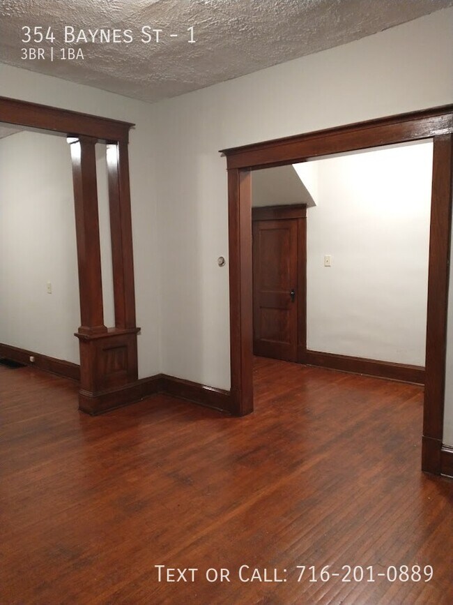 Building Photo - 354 Baynes St