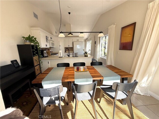 Building Photo - 12399 Blazing Star Ct