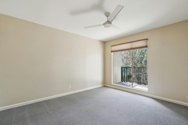 Building Photo - 1411 Creekside Dr