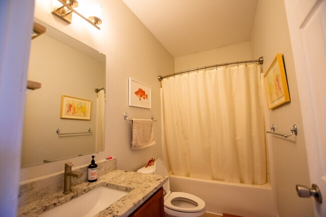 Full 2nd Bath - 24 Nevada Ave
