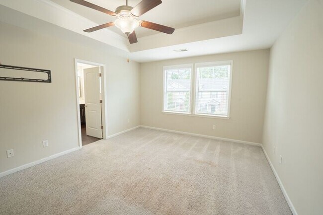 Building Photo - 92 Reese Way