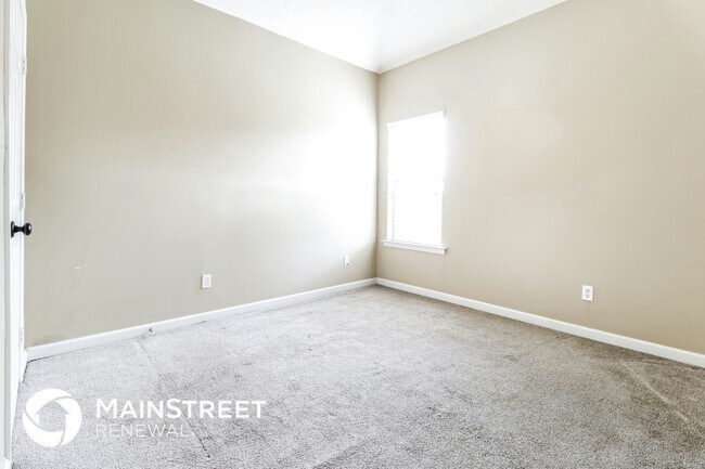 Building Photo - 5490 Mallard Park Blvd