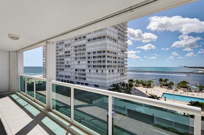 Building Photo - 2100 S Ocean Ln