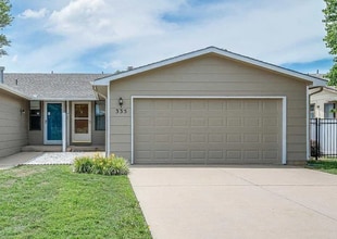 Building Photo - 335 S Westview Dr