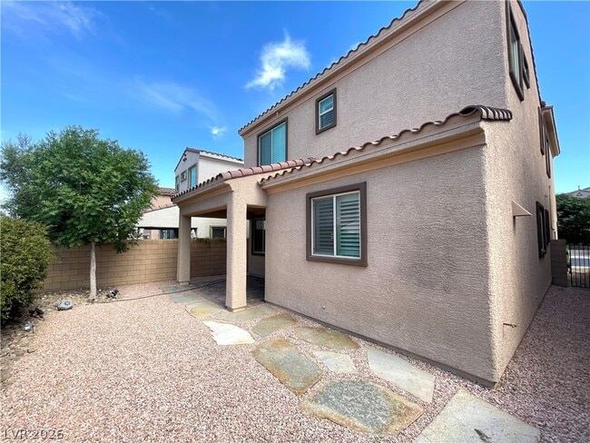 Building Photo - 9702 Canyon Landing Ave