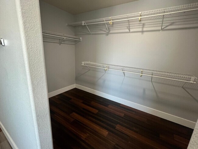 Building Photo - 11175 W Ashley Chantil Dr