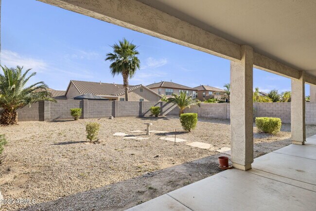 Building Photo - 2261 W Mila Way