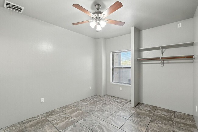 Building Photo - 50 N Mountain Ave