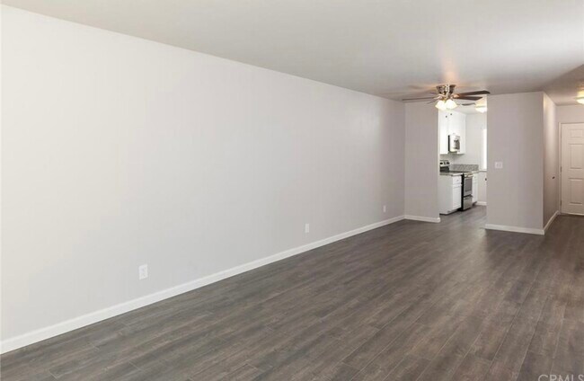 Building Photo - 1353 Nord Ave