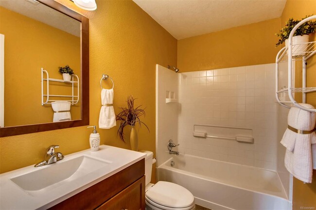 Master Bathroom - 7810 W 87th Dr