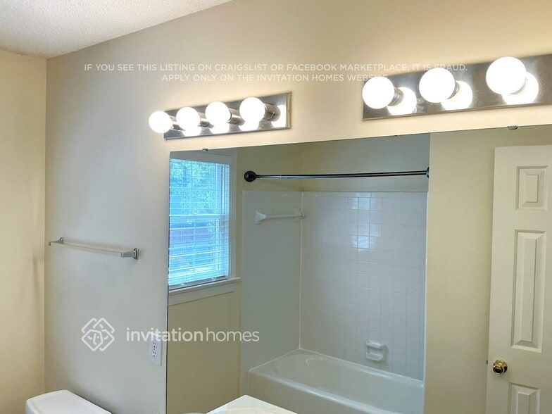 Building Photo - 100 Ledford Ct