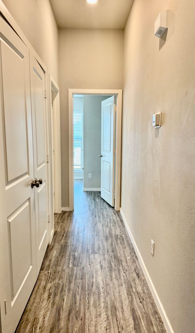 Building Photo - 2121 N Avenue J