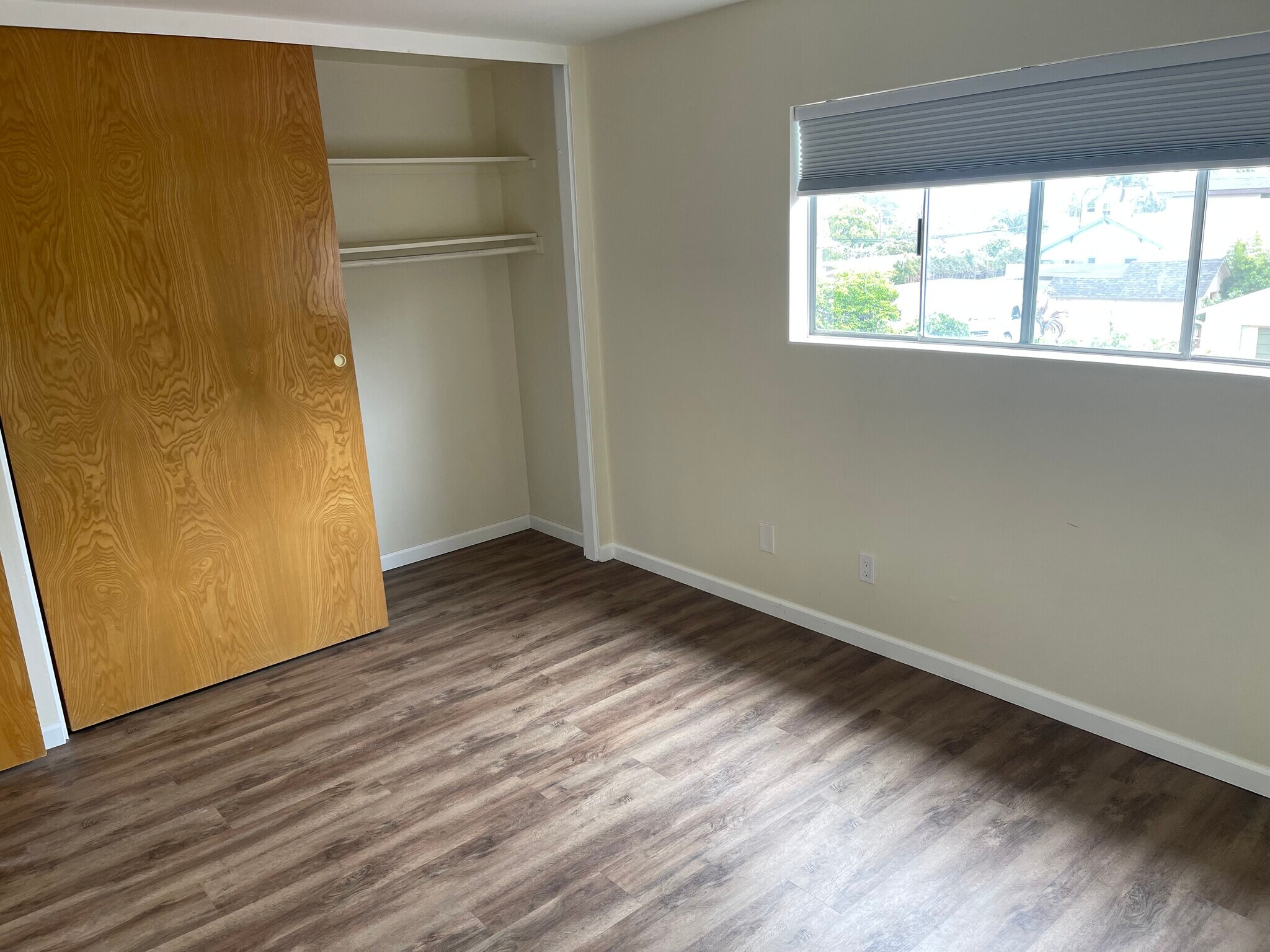 Second Bedroom - 1524 Garden St