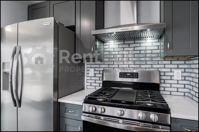 Building Photo - LEASE PENDING