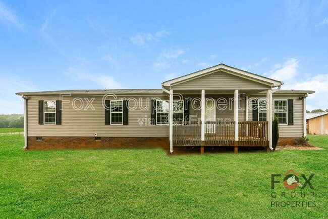 Building Photo - 264 Rowan Rd