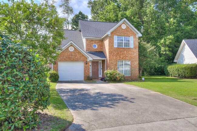 Building Photo - 2545 Carriage Creek