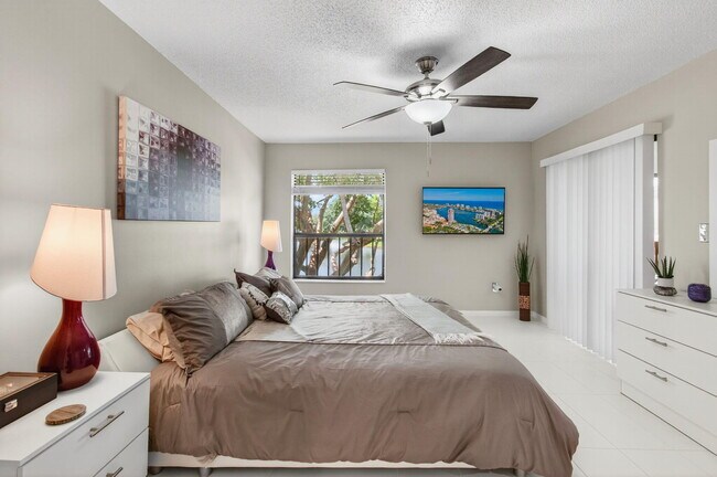 Building Photo - 8364 Boca Glades Blvd E