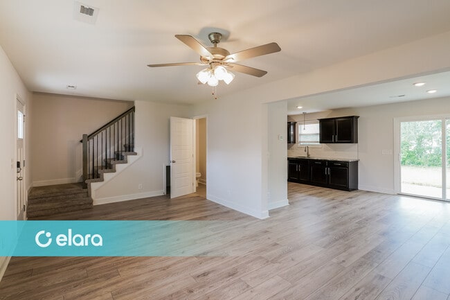 Building Photo - 230 King Rd