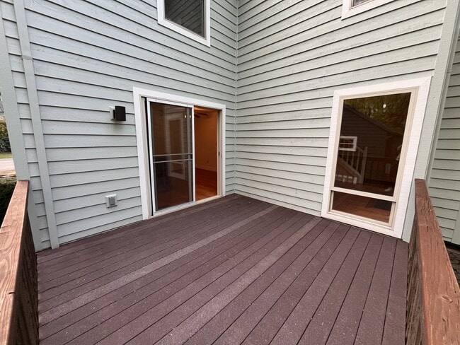 Building Photo - 243 S Palatine Hill Rd