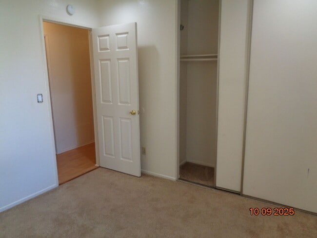 Building Photo - Nice One Story Offering 1524 sq. ft. Built...