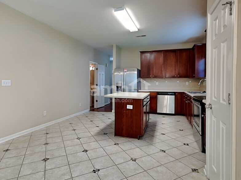 Building Photo - 4635 Craver Woods Ct
