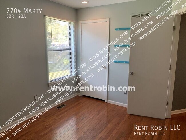 Building Photo - 7704 Marty-