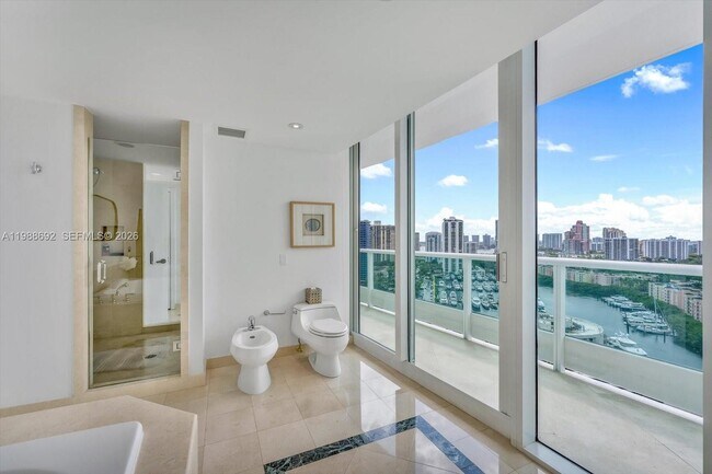 Building Photo - 19955 NE 38th Ct