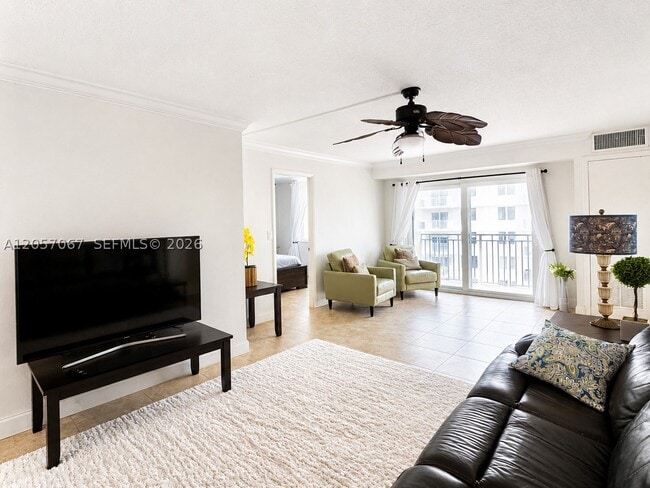 Building Photo - 3221 S Ocean Blvd