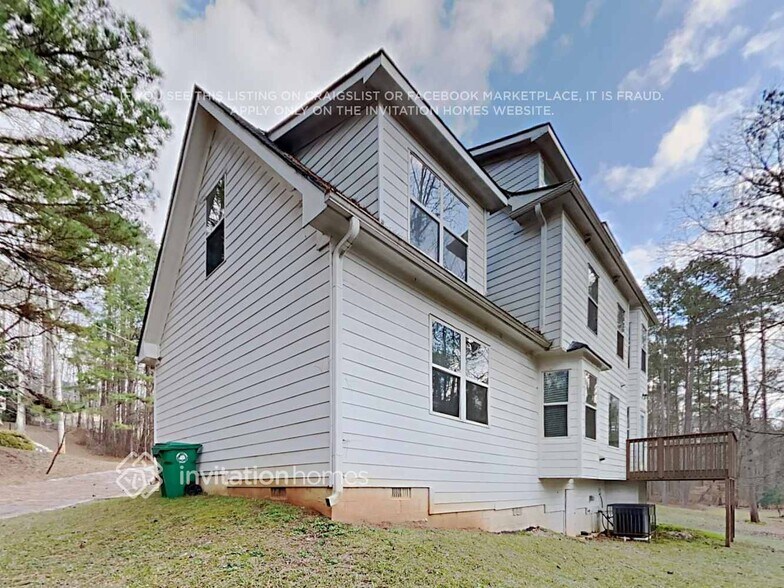 Building Photo - 4600 Woodcroft Cove