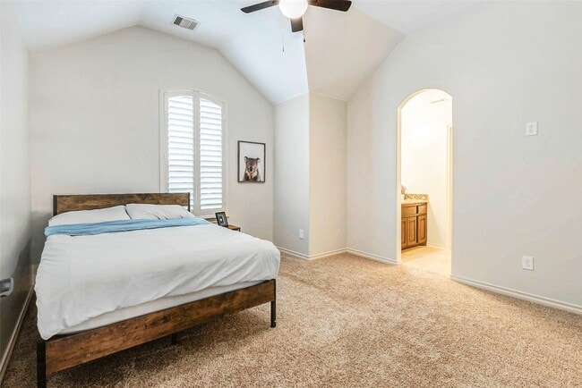 Building Photo - 20307 Cortina Valley Dr
