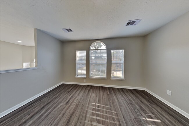 Building Photo - 5418 Gosforth Dr