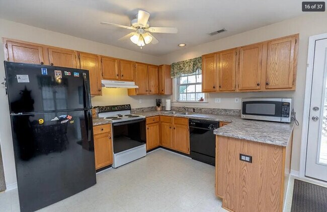 Building Photo - 1424 Berrymeade Hills Ct