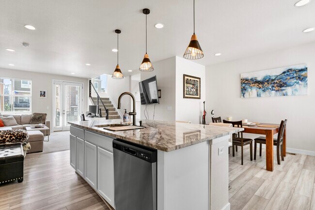 Building Photo - 2652 Mayotte Wy