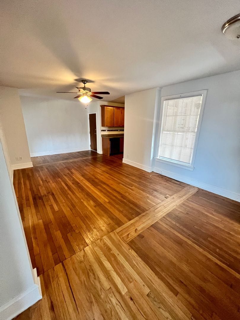 Interior Photo - 1106 Franklin St